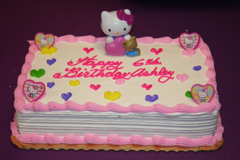 Ashley's cute Hello Kitty cake
